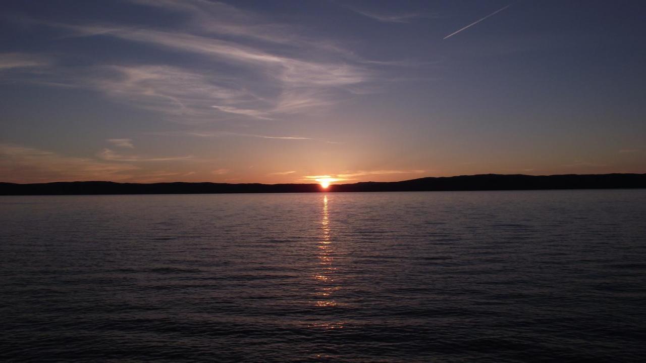 Lochranza Youth Hostel Экстерьер фото